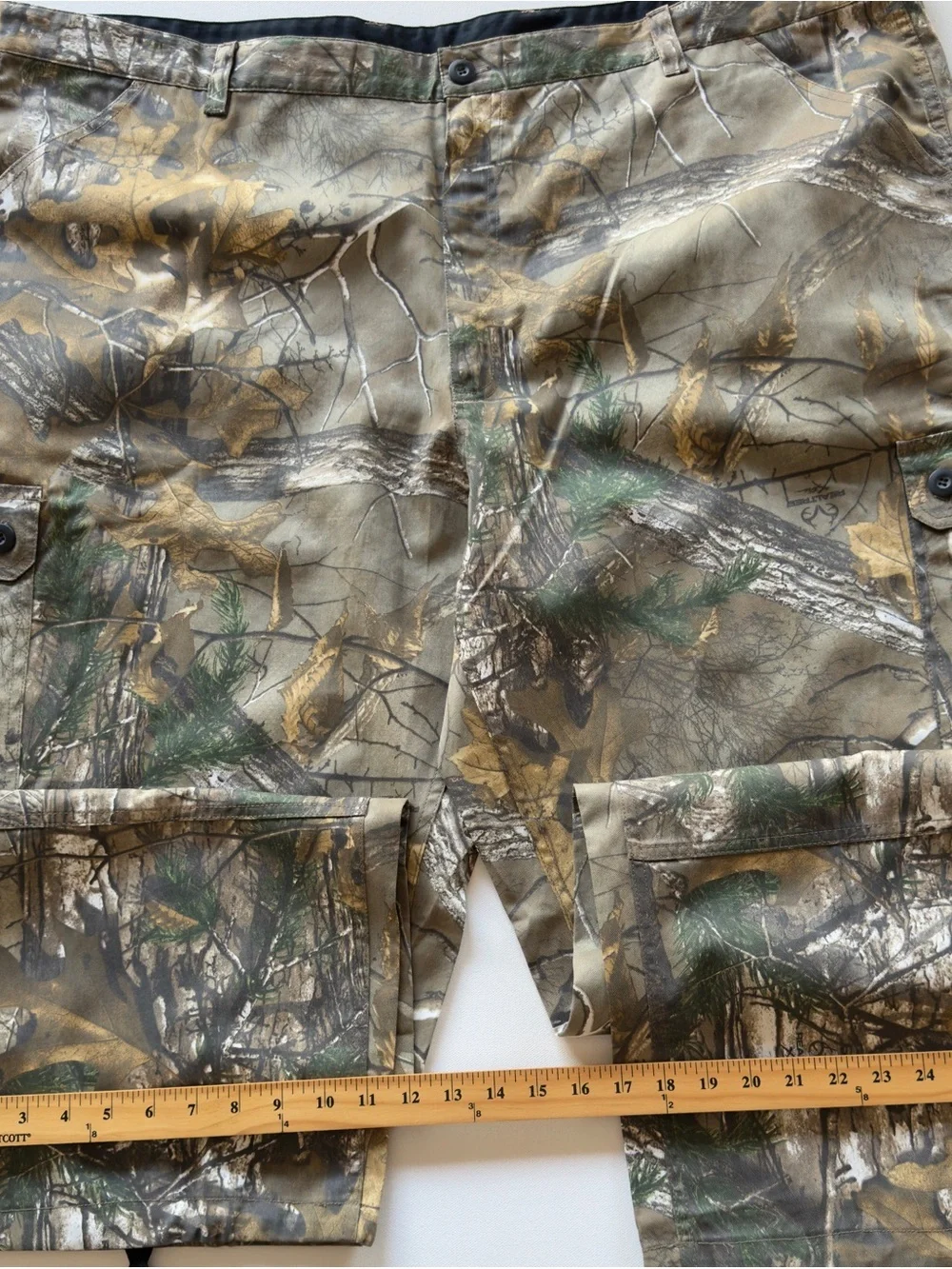 EUC Men's Wall's Realtree Camouflage Cargo Pants Realistic Forest Camo Size 3XL